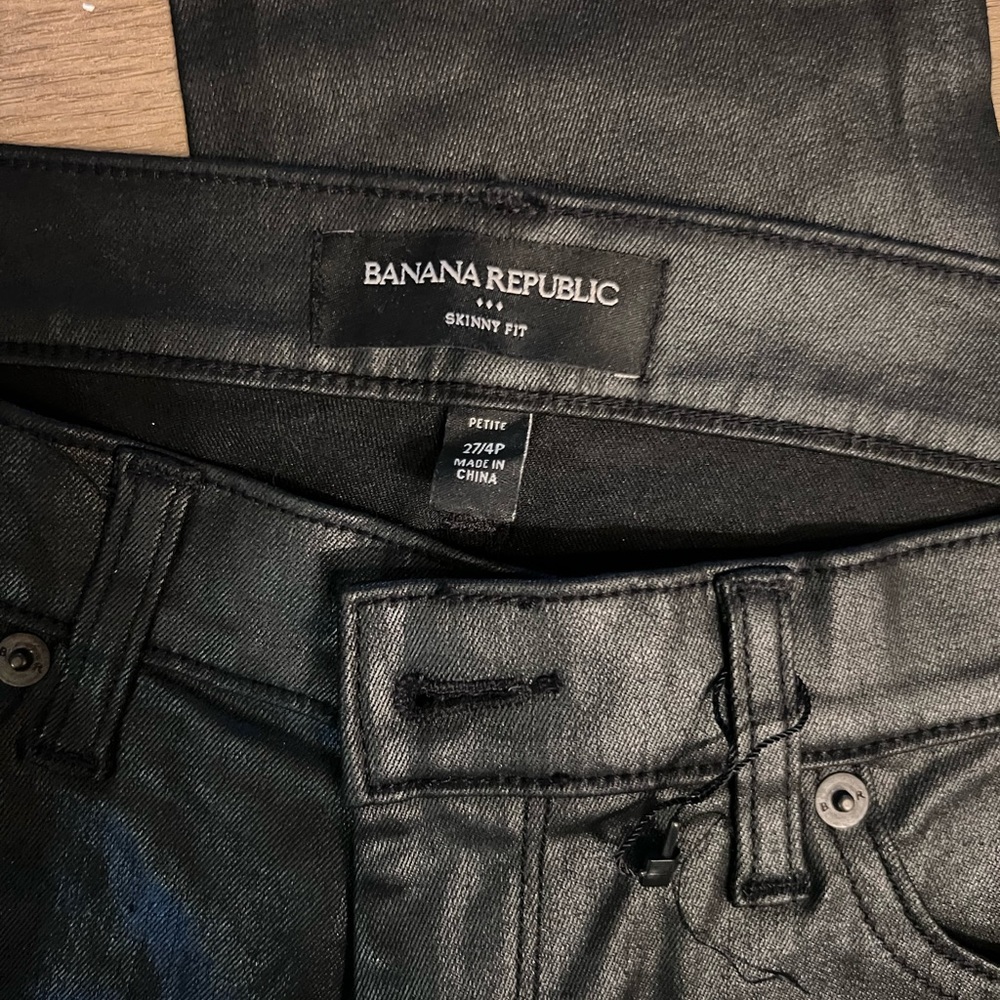 BANANA REPUBLIC WAXED SKINNY JEANS